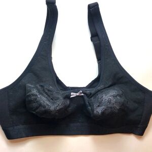 Cacique Black Lace Unlined Full Coverage No Wire Bra